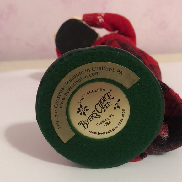 Byers choice caroler Lady with church - Picture 10 of 10